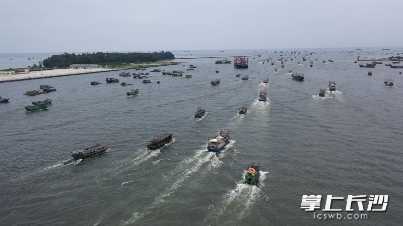 开海现场。
