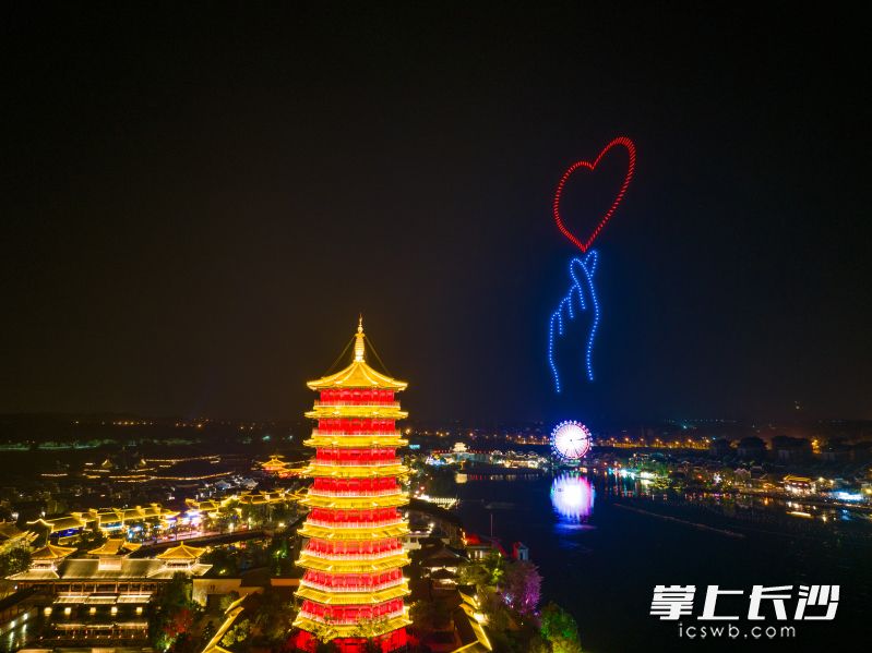 铜官窑夜景。